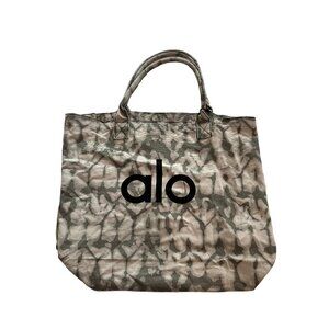 ALO Yoga Iconic Shopper Tote Bag in Grey Tie Dye